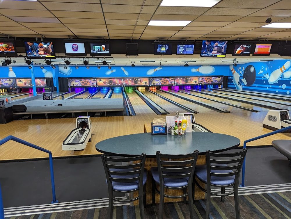 100 Nickel at Chipper's Lanes - Live Music, Bowling, Arcade, Greeley