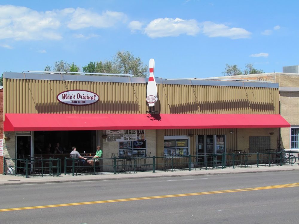 Moe's Original BBQ and Bowling, Denver
