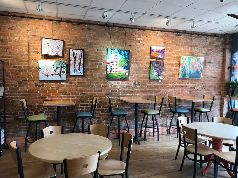 Poor Richard's Restaurant, a live music venue in Colorado Springs, Colorado