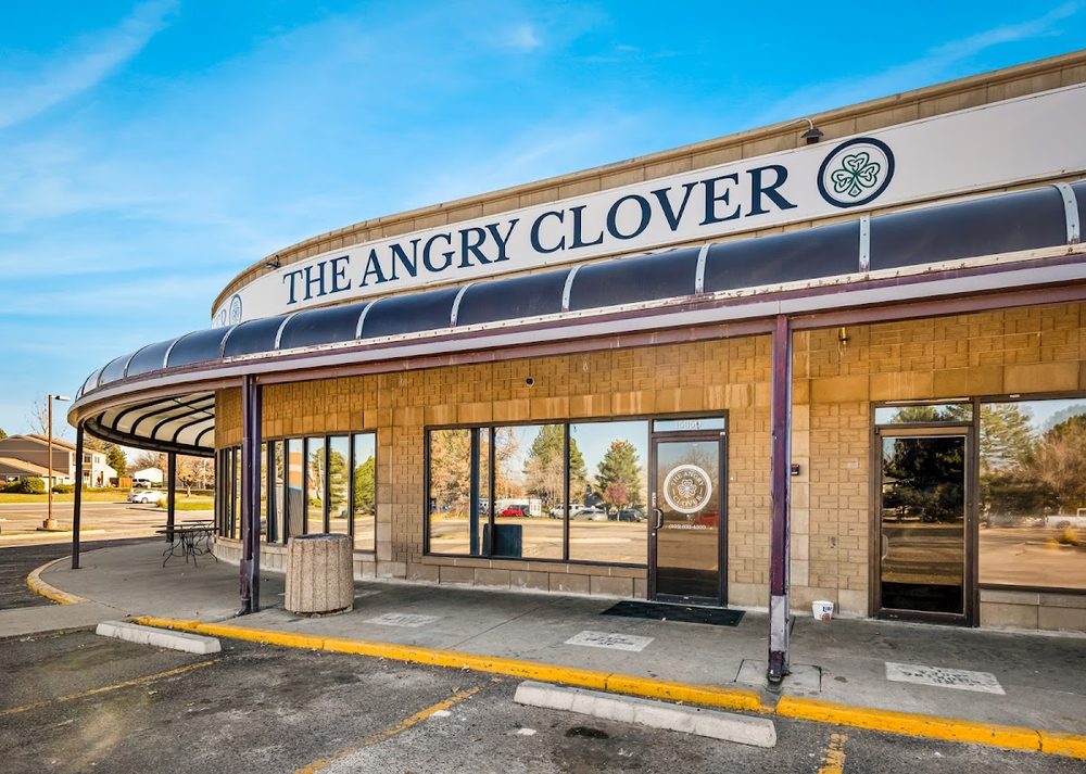 The Angry Clover, Aurora