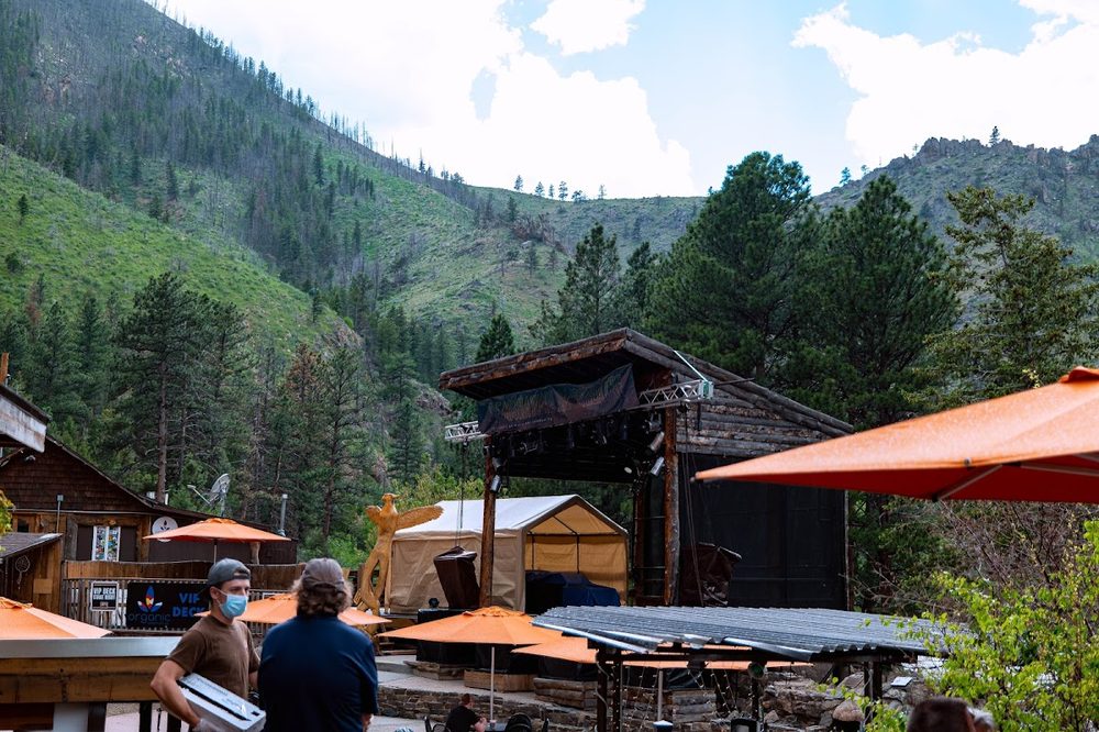 The Mishawaka, Bellvue